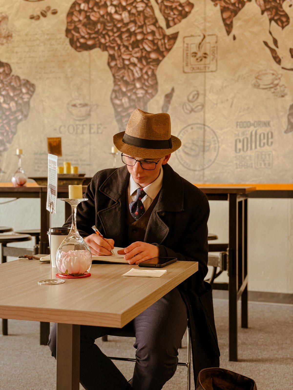 Coffee_Shop_Me_25_2